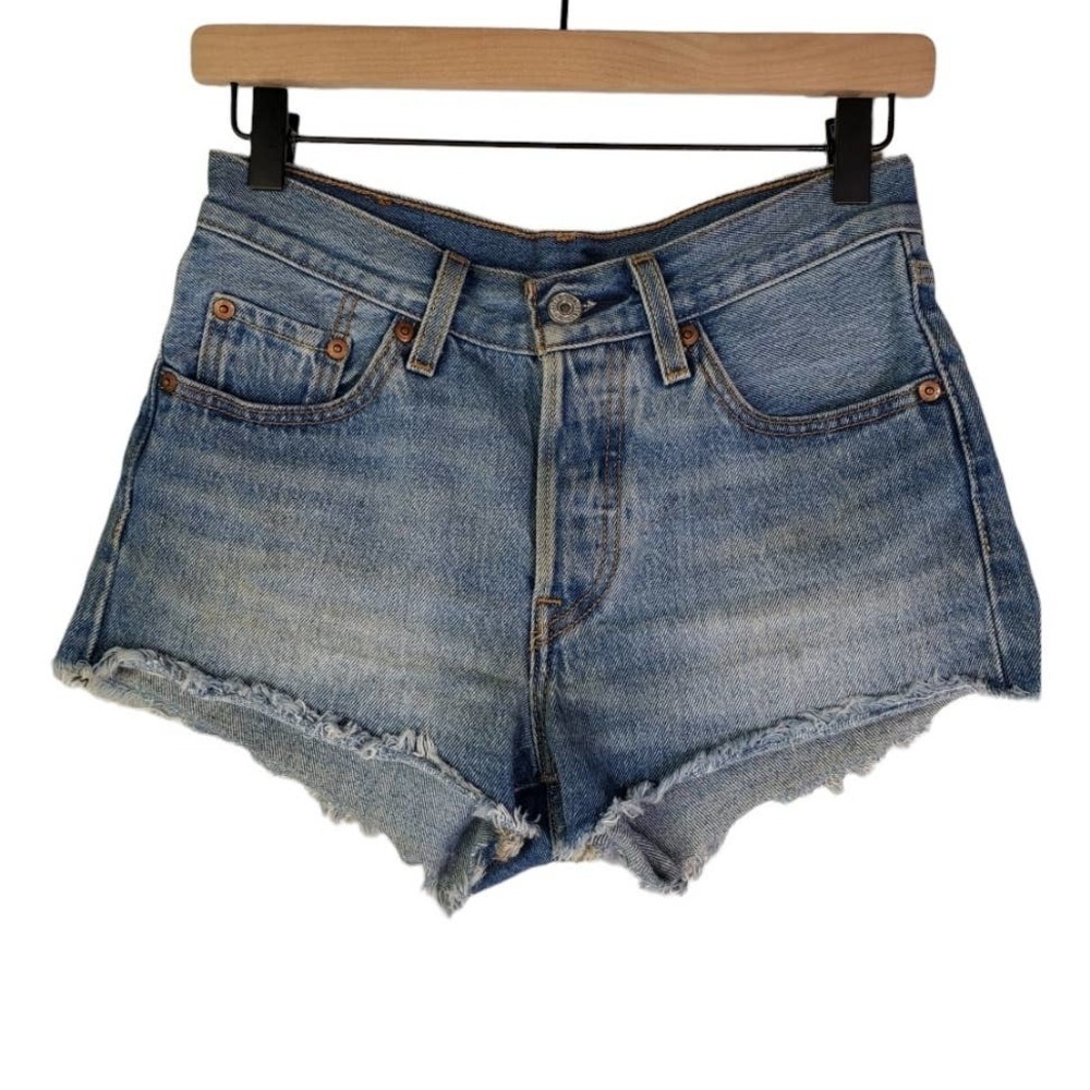 Levi's‎ 501 Button Fly Cut Off Denim Shorts Women's 24